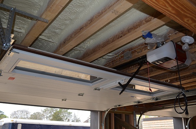 garage door opener with battery back up feature