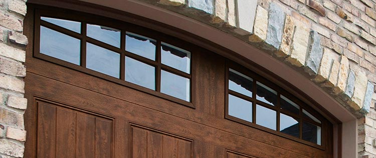 How to clean windows on your Clopay Garage Door