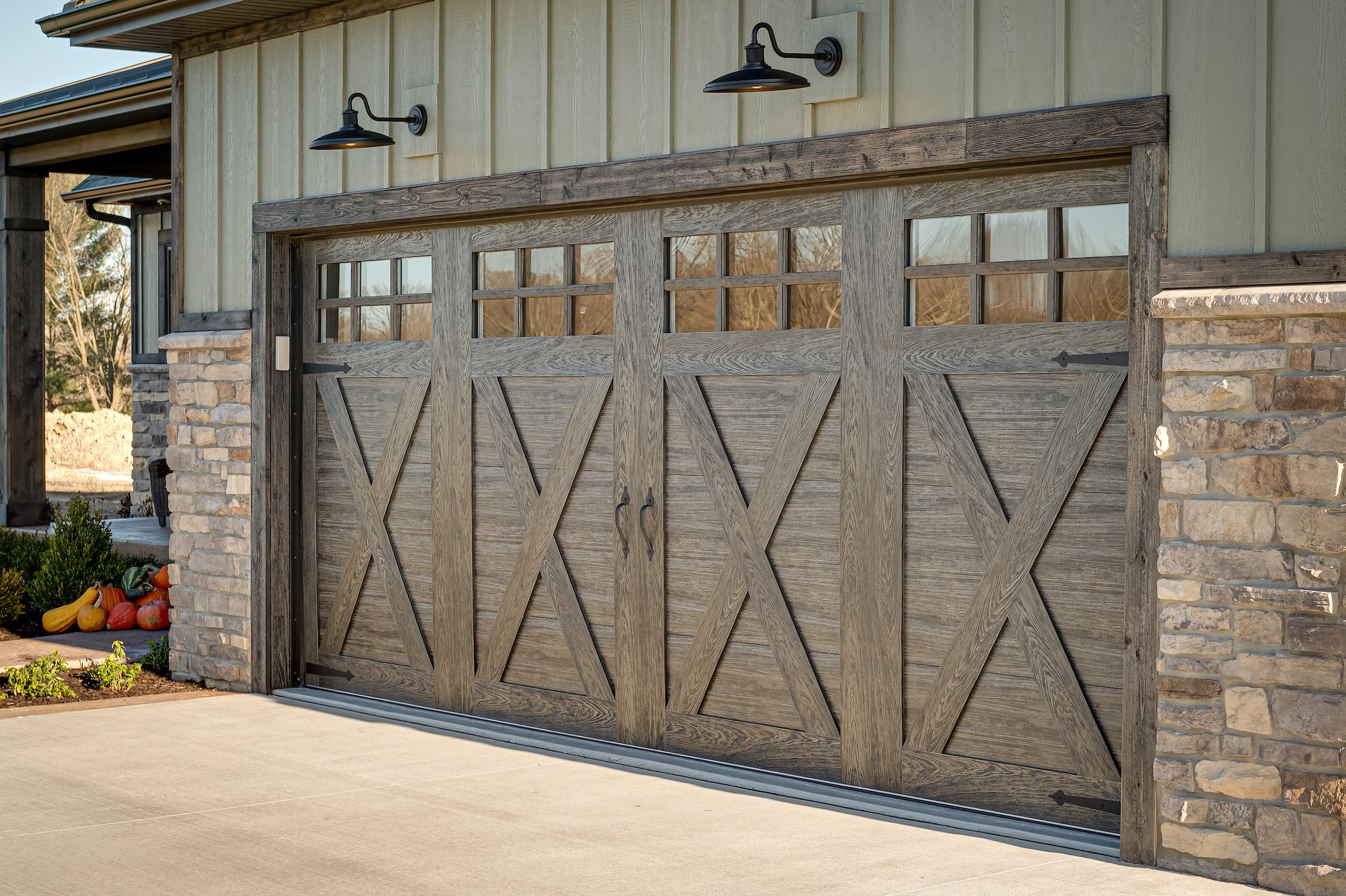 Canyon Ridge 4-Layer Canyon Ridge 4-Layer Garage Door in Slate