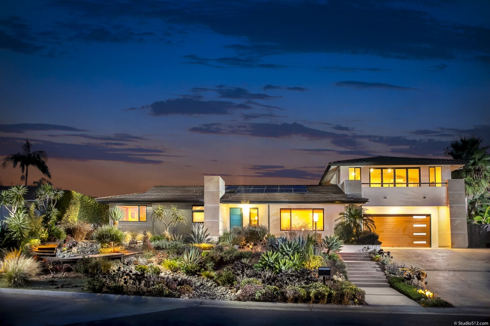 Canyon Ridge Modern Canyon Ridge Modern Garage Door