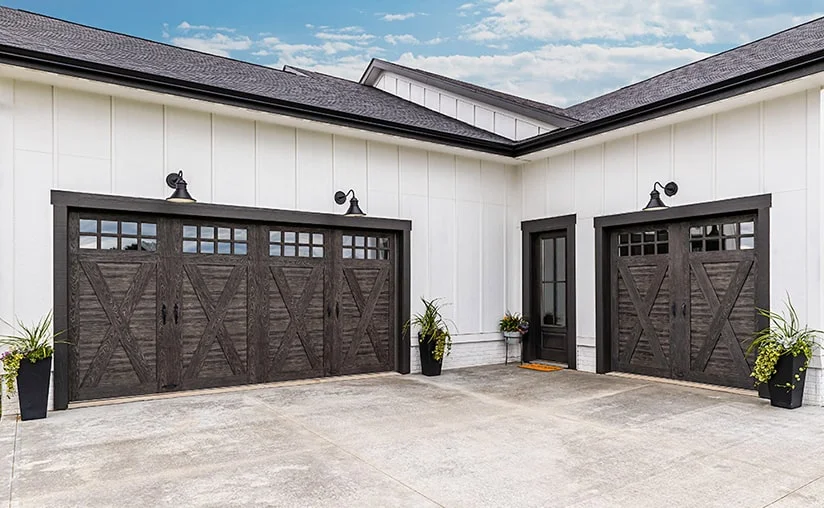 canyon-ridge-4-layer-design21-sq24-slate-garage-door-01.webp?sfvrsn%5Cu003d37f55413_1